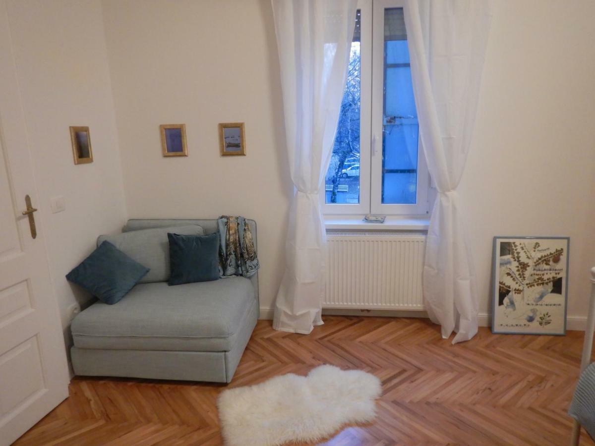 Poet'S Residence Lubiana Esterno foto